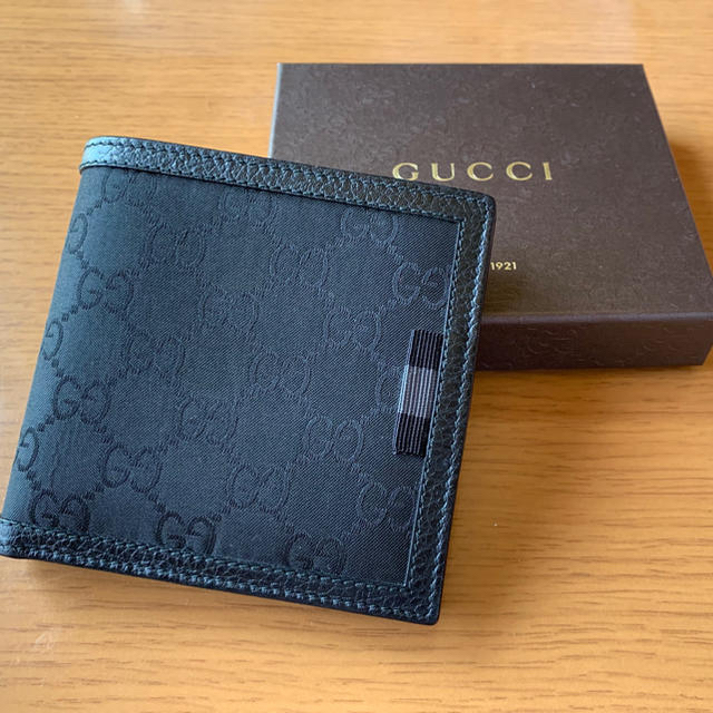 豪奢な Gucci - GUCCI二つ折り財布 折り財布