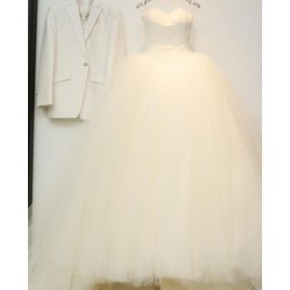 ヴェラウォン(Vera Wang)のmona様専用 Vera Wang 12709 ケイトハドソン版バレリーナドレス(ウェディングドレス)