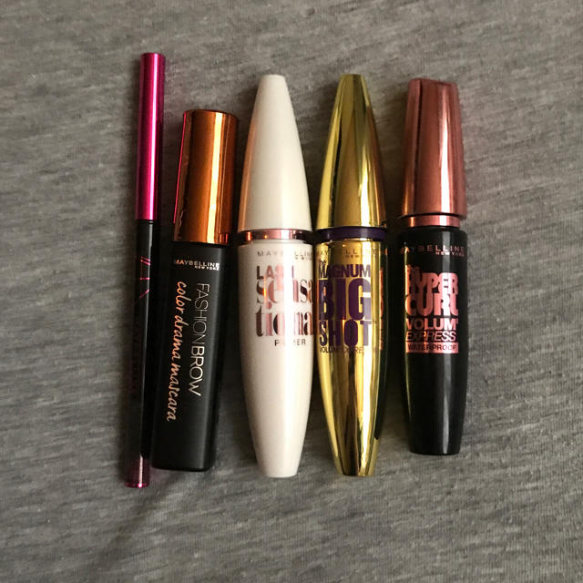 MAYBELLINE(メイベリン)のメイベリン アイメイクセット コスメ/美容のベースメイク/化粧品(マスカラ)の商品写真