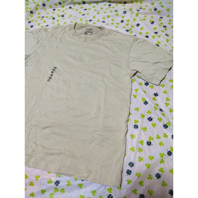 Tシャツ ベージュ XXL ビッグTシャツ ビッグシルエット ニューエラ GU メンズのトップス(Tシャツ/カットソー(半袖/袖なし))の商品写真