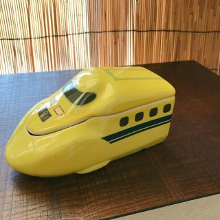 ジェイアール(JR)の駅弁の淡路屋の新幹線お弁当    ドクターイエロー  陶器(電車のおもちゃ/車)