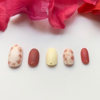 ネイルチップ♡ローズカラーフラワー ハンドメイドのアクセサリー(ネイルチップ)の商品写真