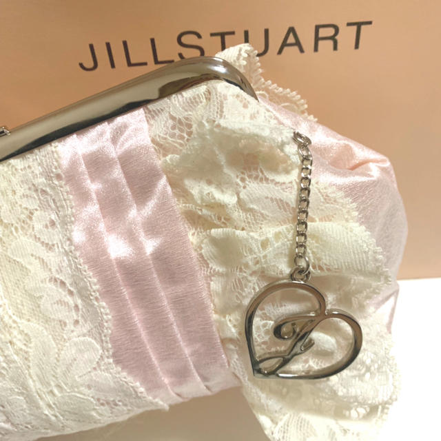 JILLSTUART(ジルスチュアート)の未使用 スティーリングハート ポーチ ジルスチュアート レディースのファッション小物(ポーチ)の商品写真