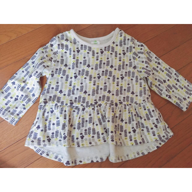 Disney(ディズニー)のbaby トップス キッズ/ベビー/マタニティのベビー服(~85cm)(Ｔシャツ)の商品写真