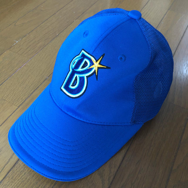 横浜DeNAベイスターズ(ヨコハマディーエヌエーベイスターズ)の横浜DeNAベイスターズ 帽子 キャップ スポーツ/アウトドアの野球(応援グッズ)の商品写真