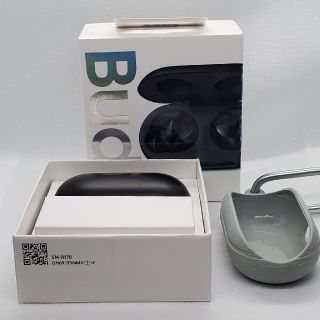 ギャラクシー(Galaxy)のGalaxy Buds ブラック 国内正規品 中古・ケース付(ヘッドフォン/イヤフォン)