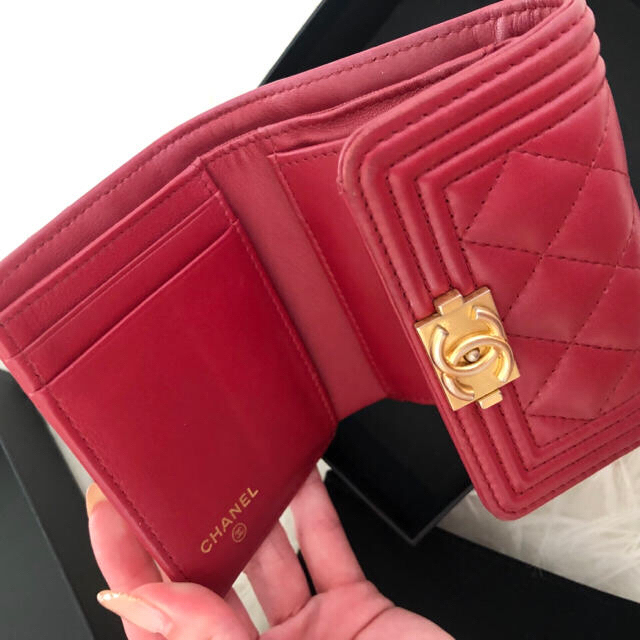 CHANEL(シャネル)のCHANEL 財布 レディースのファッション小物(財布)の商品写真