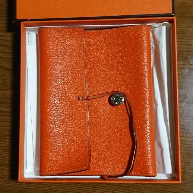 Hermes(エルメス)のエルメス ブックカバー ハンドメイドの文具/ステーショナリー(ブックカバー)の商品写真