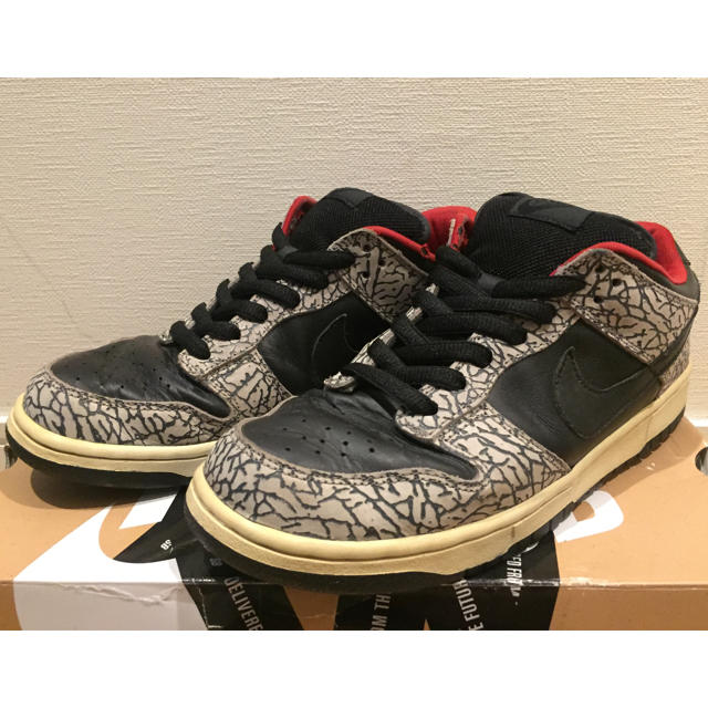 Supreme NIKE Dunk Low Pro SB ダンク 1st 黒赤