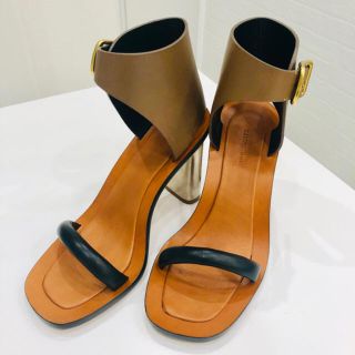 セリーヌ(celine)のセリーヌ サンダル 37ハーフ(サンダル)