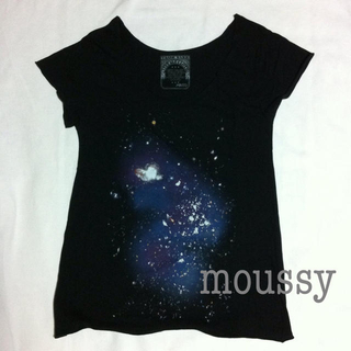 マウジー(moussy)のmoussy♡宇宙Tシャツ(Tシャツ(半袖/袖なし))