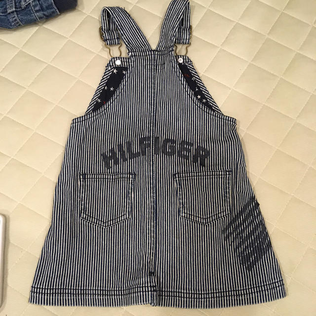 TOMMY HILFIGER(トミーヒルフィガー)のトミー ジャンスカ キッズ/ベビー/マタニティのキッズ服女の子用(90cm~)(ワンピース)の商品写真