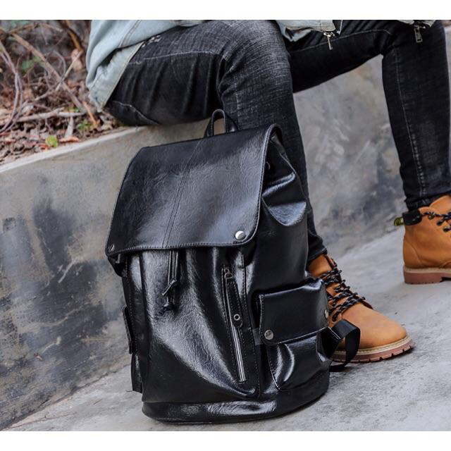 本革製メンズファッション高級バッグ防水大容量 メンズのバッグ(バッグパック/リュック)の商品写真