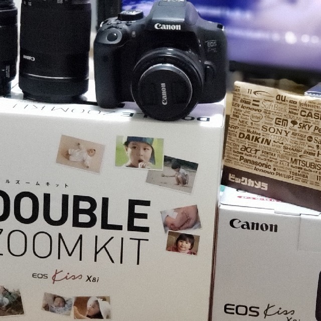 (お得な特別割引価格) eos canon - Canon kiss レンズ3種 x8i デジタル一眼 (お得な特別割引価格) eos canon - Canon kiss レンズ3種 x8i デジタル一眼