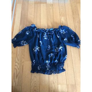 マウジー(moussy)のmoussy  花柄  シフォン(シャツ/ブラウス(半袖/袖なし))