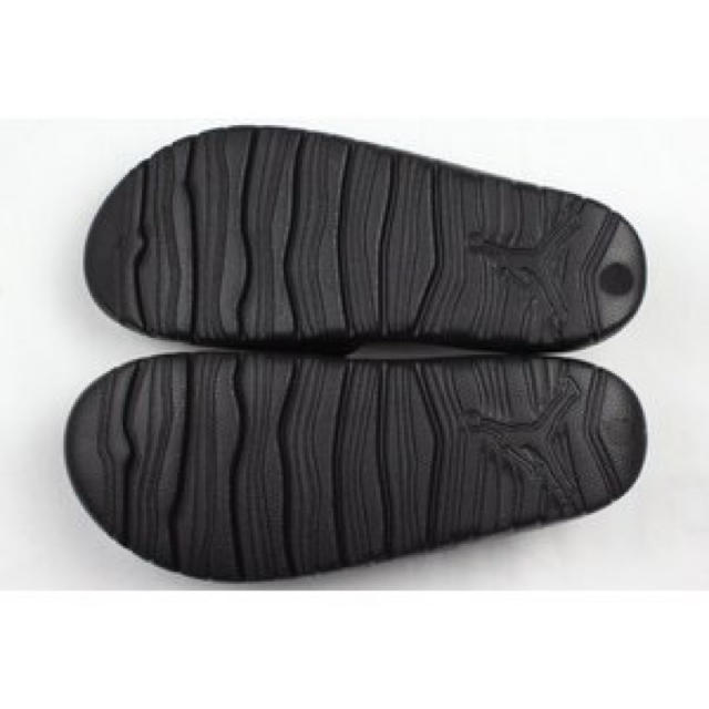 NIKE(ナイキ)の[ナイキ] JORDAN BREAK SLIDE  AR6374-00 メンズの靴/シューズ(サンダル)の商品写真