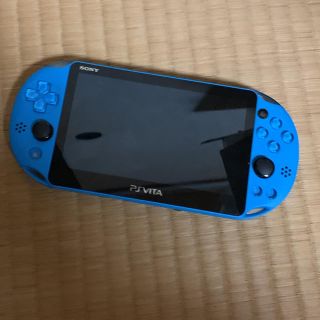 プレイステーションヴィータ(PlayStation Vita)のPlayStation vita ［メモリーカード16GB付き］【難あり商品】(携帯用ゲーム機本体)