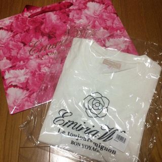 エミリアウィズ(EmiriaWiz)のEmiriaWiz♡ノベルティ新品未開封(Tシャツ(半袖/袖なし))