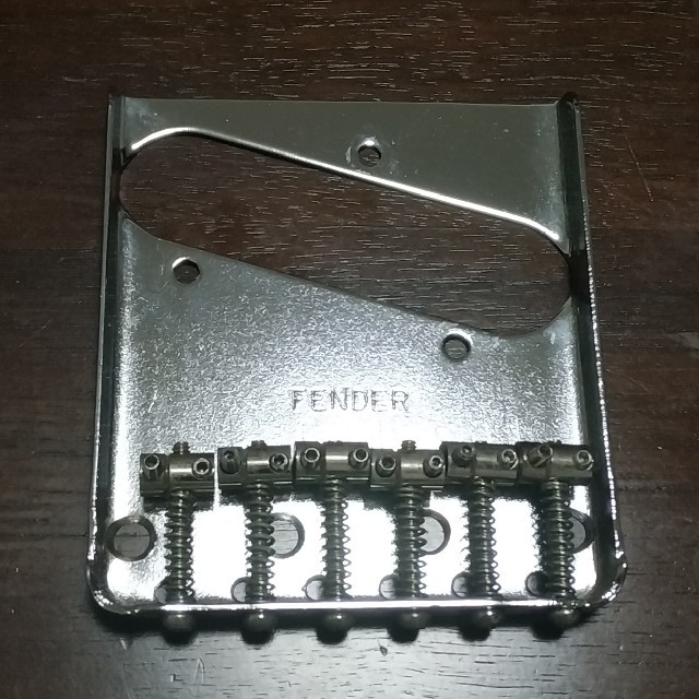 Fender(フェンダー)のFender telecaster用 ブリッジ 楽器のギター(パーツ)の商品写真