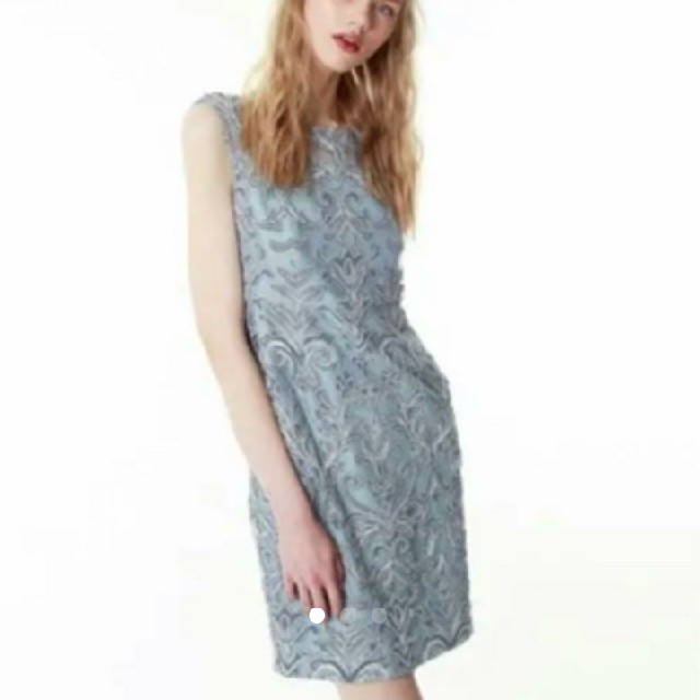 GRACE CONTINENTAL(グレースコンチネンタル)のナンシー様専用  グレースコンチネンタル コード刺繍ドレス 36 ワンピ  レディースのフォーマル/ドレス(ミディアムドレス)の商品写真