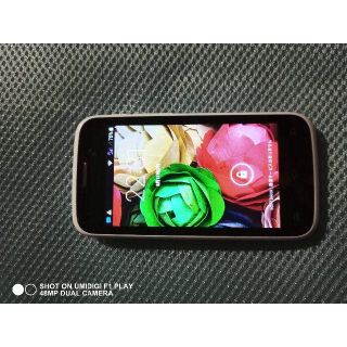 covia FLEAZ F4s(スマートフォン本体)
