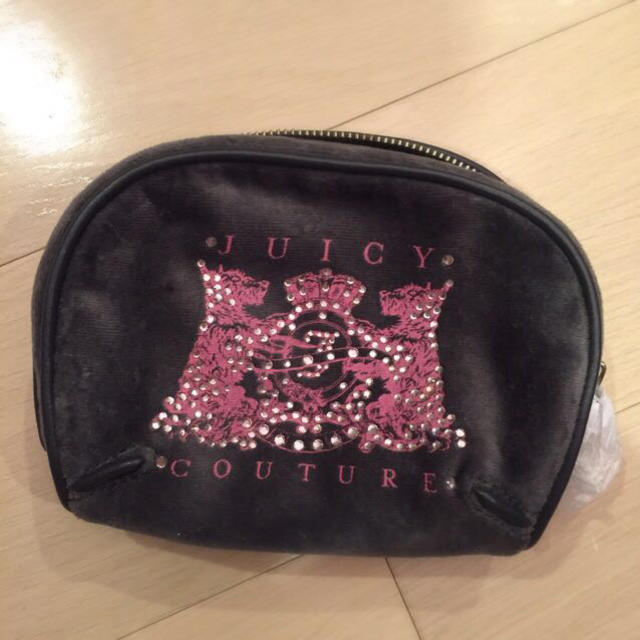 Juicy Couture(ジューシークチュール)の新品未使用！Juicy ポーチ 美品！ レディースのファッション小物(ポーチ)の商品写真