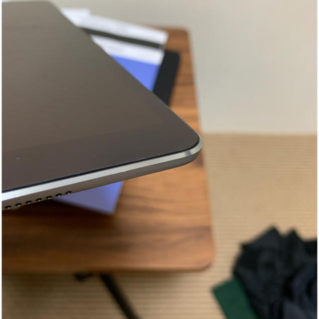 iPad Pro 10.5インチ Wifi + Cellular 256GB - 1