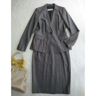 マックスマーラ(Max Mara)の【美品】MaxMara  価格22万 高級スーツ 白タグ シルクウール(スーツ)