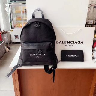 Balenciaga - Balenciaga バレンシアガ リュックの通販｜ラクマ