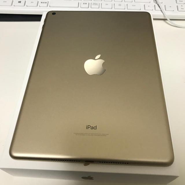 Apple iPad 2017年春モデル 32GBゴールド