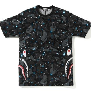 アベイシングエイプ(A BATHING APE)のBAPE SPACE CAMO SIDE SHARK TEE(Tシャツ/カットソー(半袖/袖なし))