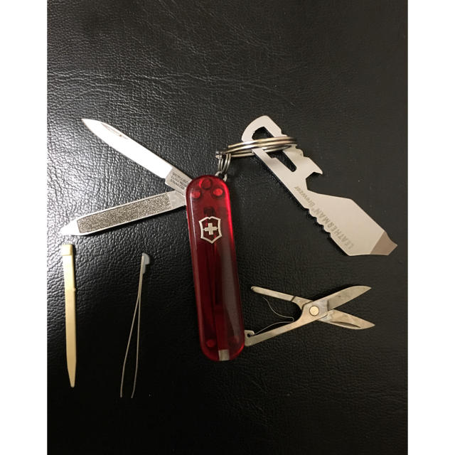 VICTORINOX - ビクトリノックス クラシック レザーマン キーチェーン