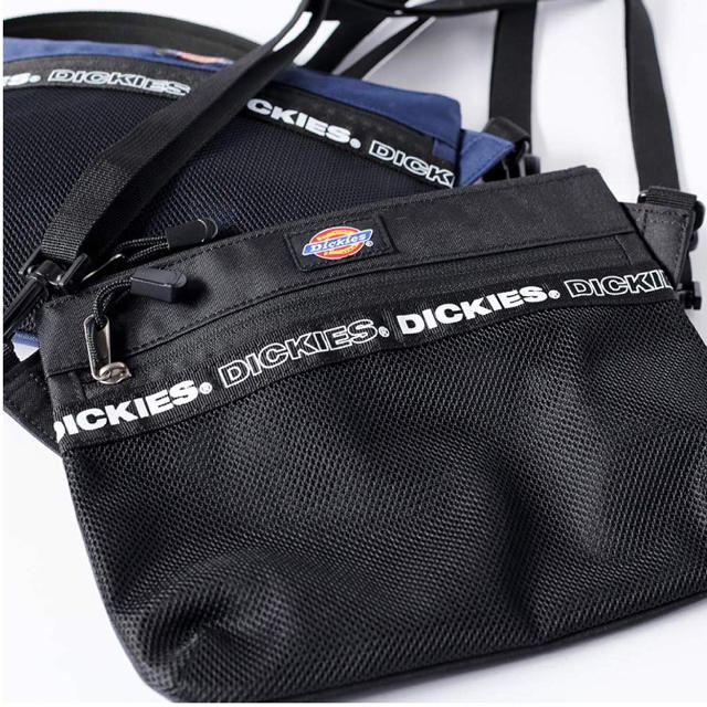 Dickies(ディッキーズ)のDickies (ディッキーズ) LOGOTAPE サコッシュ ブラック メンズのバッグ(ショルダーバッグ)の商品写真