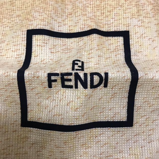 FENDI(フェンディ)のFENDI 保存袋 レディースのバッグ(ショップ袋)の商品写真