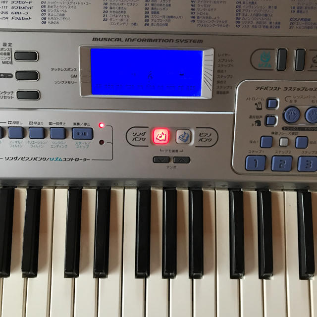 CASIO 電子キーボード