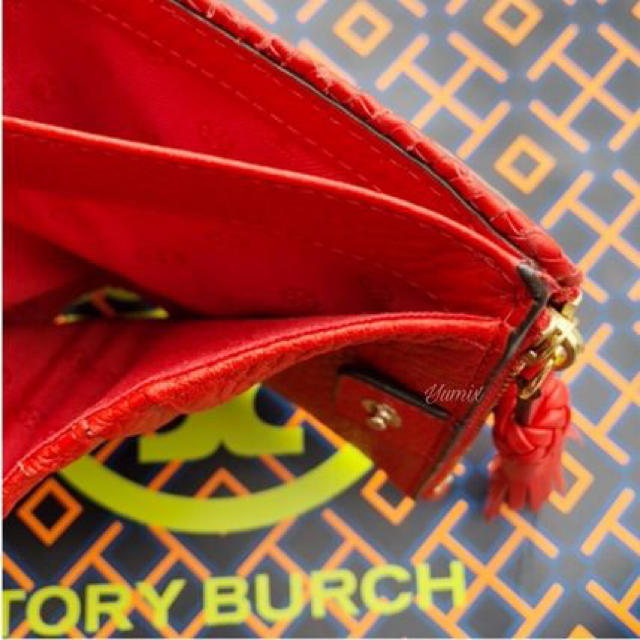 Tory Burch トリーバーチ タッセル フリンジ付き 二つ折り財布