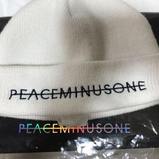 ピースマイナスワン(PEACEMINUSONE)の【破格】PEACEMINUSONE 白ニット帽(ニット帽/ビーニー)