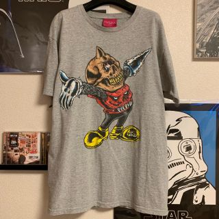 ミシカ(MISHKA)のMISHKA Tシャツ ライトグレー Mサイズ(Tシャツ/カットソー(半袖/袖なし))