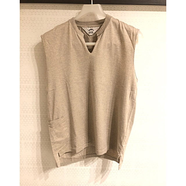 SUNSEA(サンシー)のSUNSEA Cut Off Sleeveless T Linen Beige メンズのトップス(Tシャツ/カットソー(半袖/袖なし))の商品写真