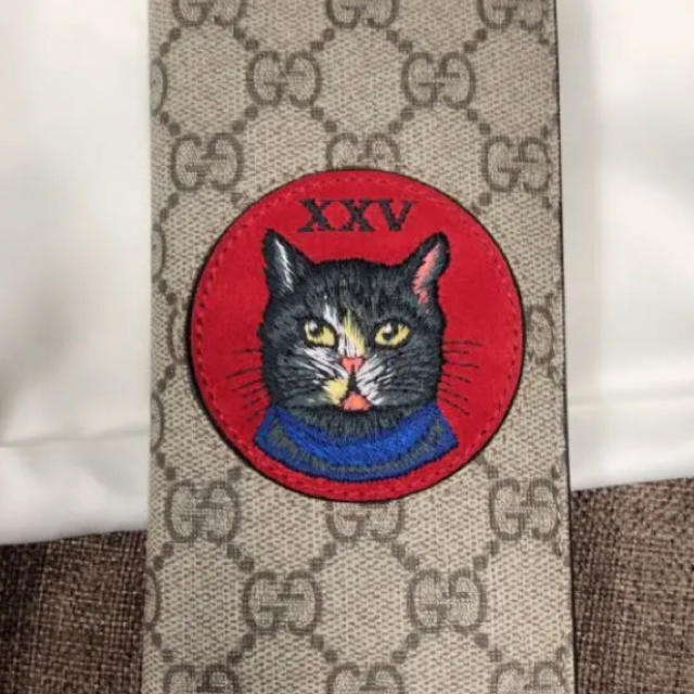 Gucci - GUCCI 猫 iphone ケース 手帳型の通販