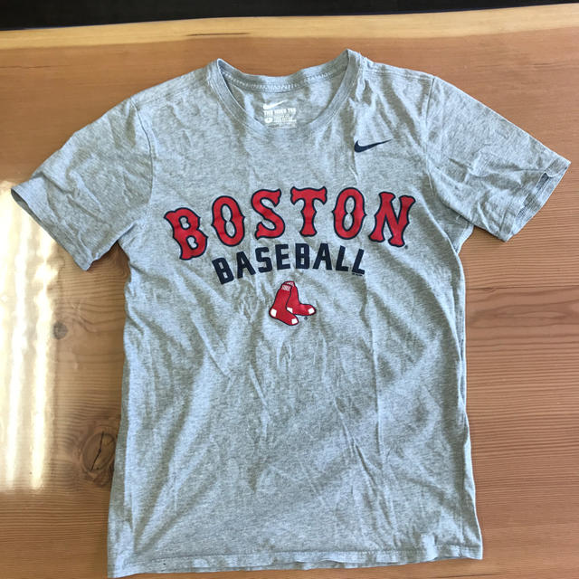 NIKE(ナイキ)のメジャーリーグ！ボストンレッドソックスTシャツ メンズのトップス(Tシャツ/カットソー(半袖/袖なし))の商品写真