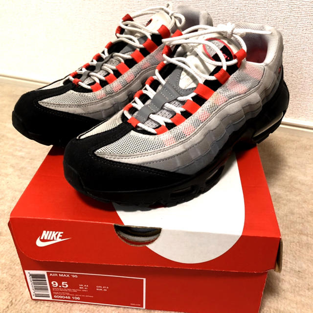 NIKE AIR MAX95 solar red