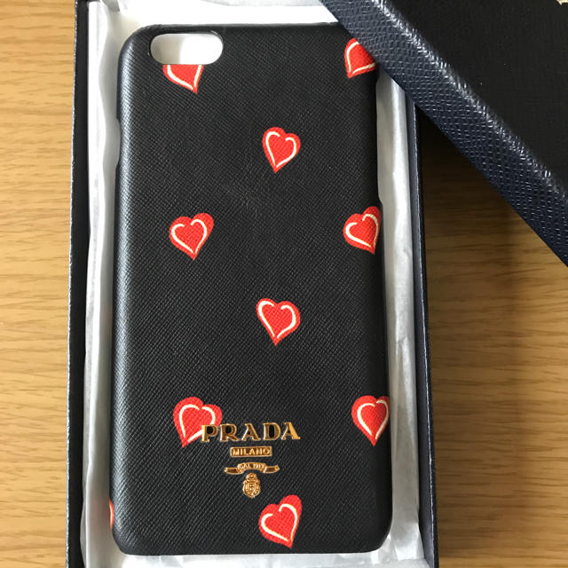 PRADA(プラダ)のiPhone6plusケース  週末お値下げ!! スマホ/家電/カメラのスマホアクセサリー(iPhoneケース)の商品写真