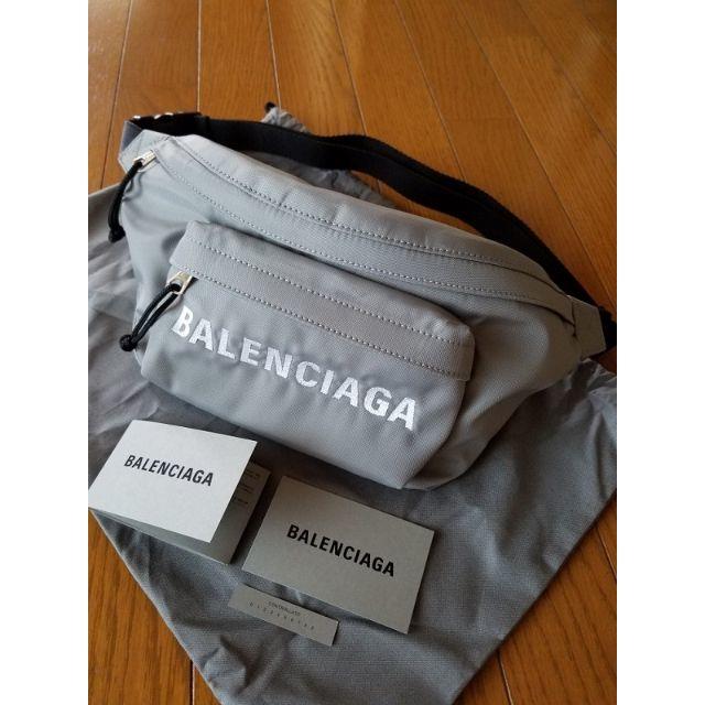 Balenciaga(バレンシアガ)のBALENCIAGA バレンシアガ Wheel ベルト バッグ Gray レディースのバッグ(ショルダーバッグ)の商品写真