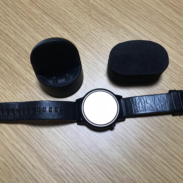 最終値下げ【モトローラ】moto360  2nd  gen 最新モデル 42mm スマホ/家電/カメラのスマホ/家電/カメラ その他(その他)の商品写真