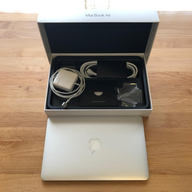 無料発送 air MacBook りおん - Apple 2015 MJVM2J/A 11.6 ノートPC