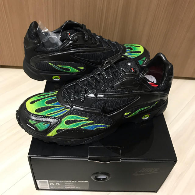 supreme nike AIR ZOOM STREAK SPECTRUM