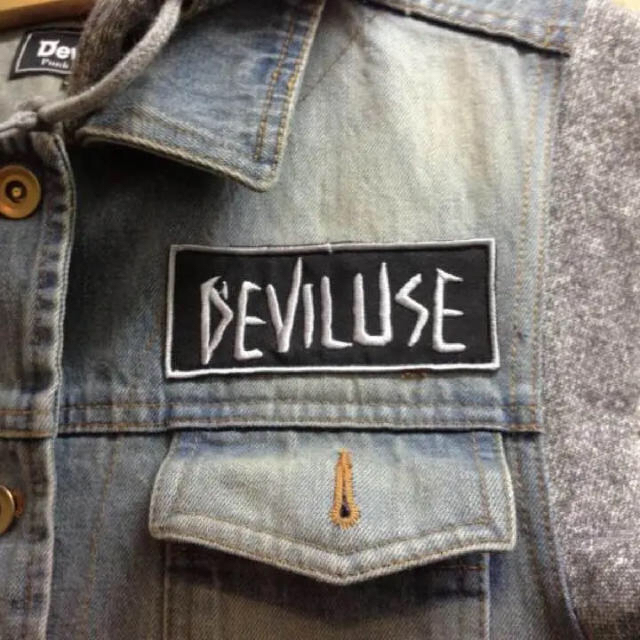 Deviluse(デビルユース)の【最終値下】 Deviluse デニムベスト メンズのジャケット/アウター(Gジャン/デニムジャケット)の商品写真