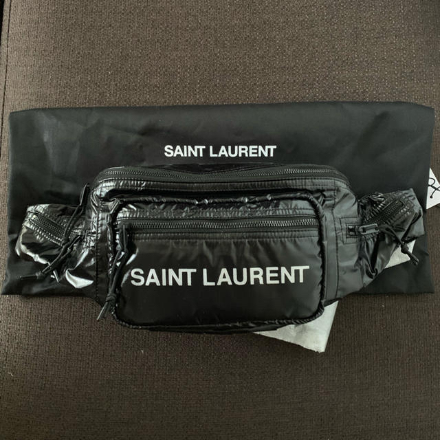 Saint Laurent(サンローラン)のサンローラン ボディバッグ 新品未使用 NUXX メンズのバッグ(ボディーバッグ)の商品写真