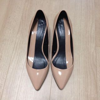 ザラ(ZARA)のzara エナメルピンヒールパンプス(ハイヒール/パンプス)